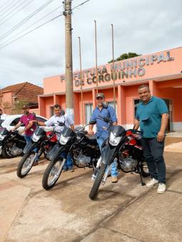 Município de Corguinho adquire quatro motos novas para agentes de saúde rurais com recursos próprios Município de Corguinho adquire quatro motos novas para agentes de saúde rurais com recursos próprios